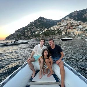 Meet your Posher, Ray